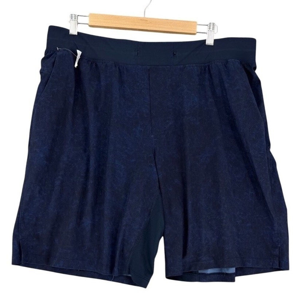 Lululemon Pace Breaker 7‎ Inch Shorts Mens XXL Blue Marble Acid Wash Athletic
